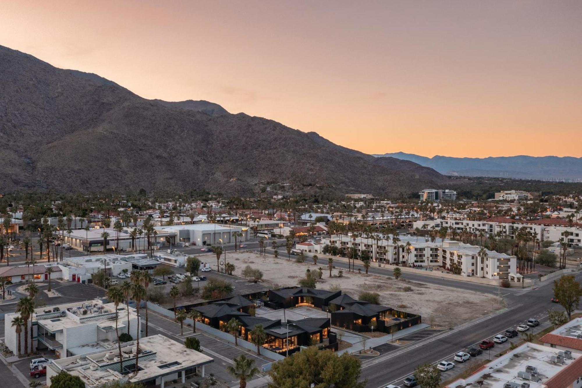 Blackhaus By Avantstay Ada Modern Rooms, Pool & Bbq Palm Springs Exterior foto
